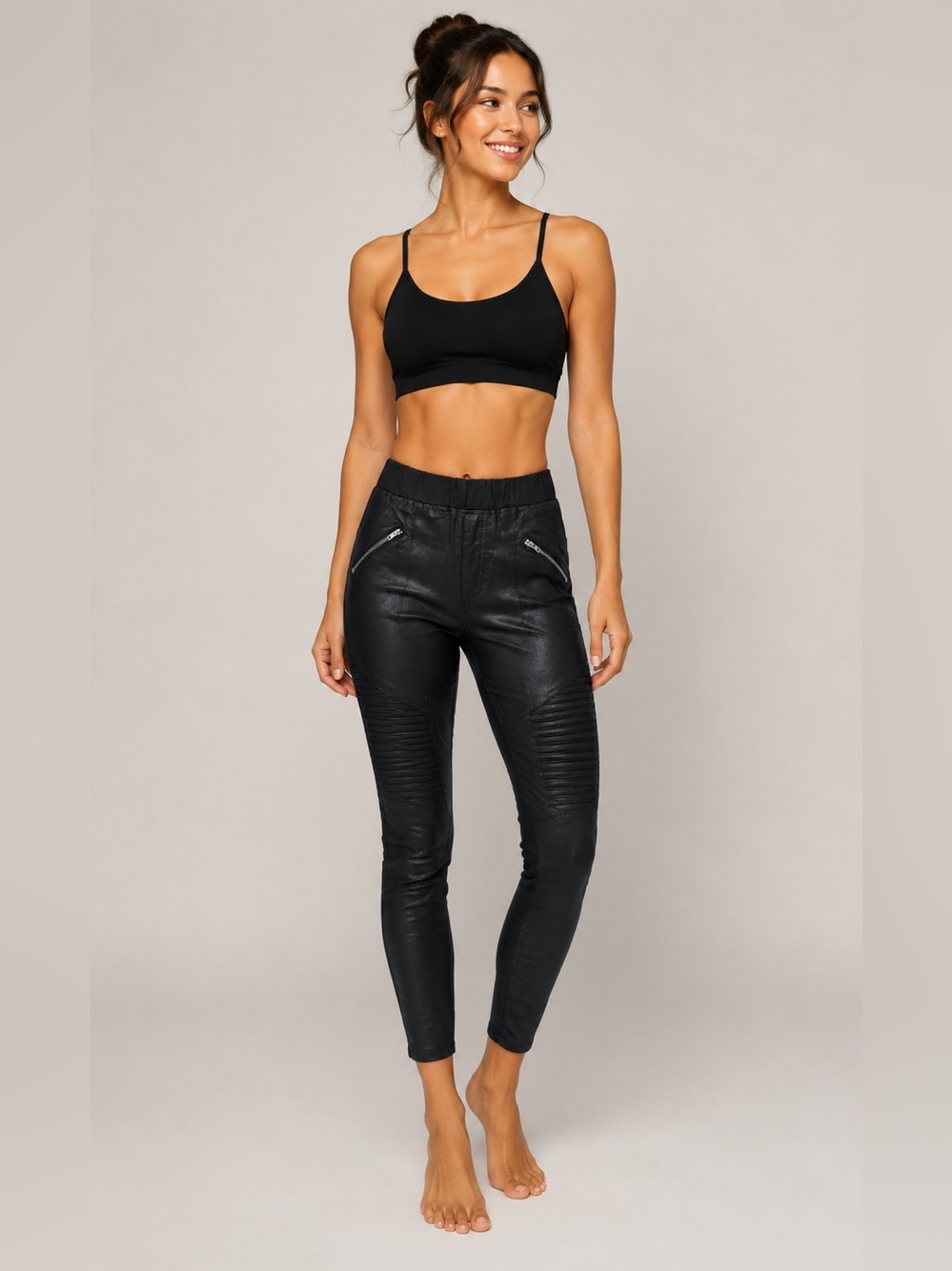 Umgee Size Small Black Women’s Moto-Style Pleather pants with Zip Pockets